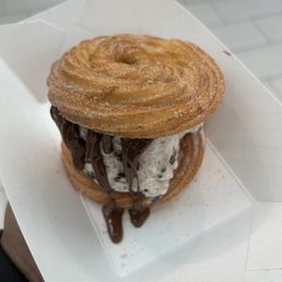 Ice Cream Sandwich