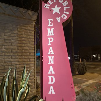 Republica Empanada - Front of the restaurant - Latin American Near Me - Mesa, Arizona