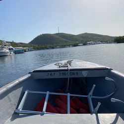 Torres Boat Service - Bow and view.