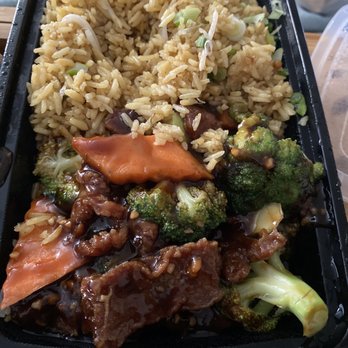 East Delight Chinese Restaurant - Beef with Broccoli Combo Platter - Chinese Near Me - Bowie, Maryland East Delight Chinese Restaurant - Beef with Broccoli Combo Platter - Chinese Near Me - Bowie, Maryland
