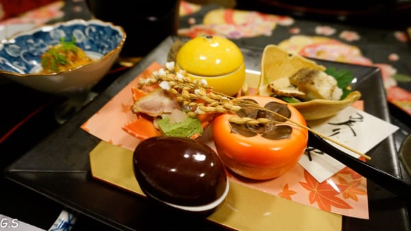 Matsui Honkan by null