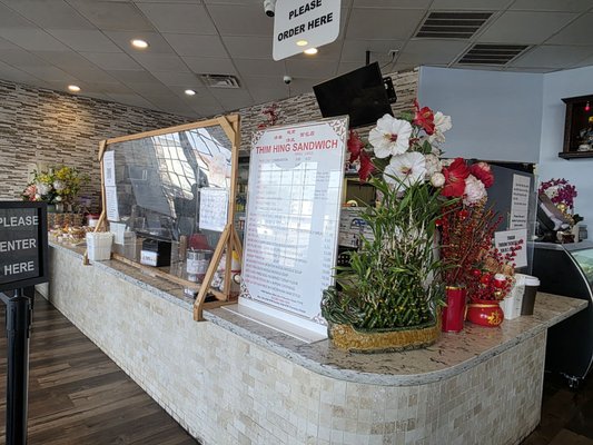 Thim Hing Banh Mi by null