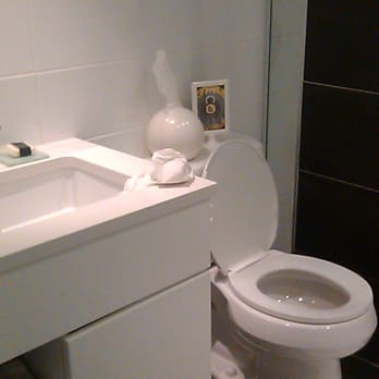 Hôtel Zero1 - Hotels Near Me - Montreal, Quebec