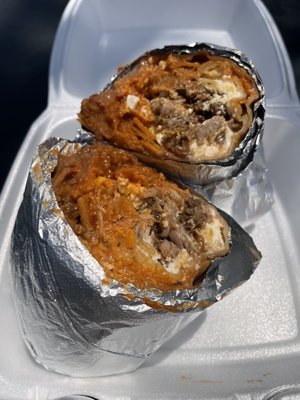 Carnitas Los Dos Chingones by null
