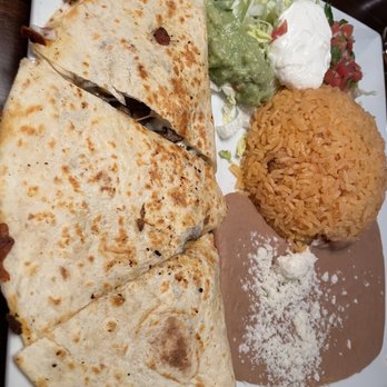 El Tapatio - Steak quesadillas - Mexican Near Me - Orlando, Florida El Tapatio - Steak quesadillas - Mexican Near Me - Orlando, Florida