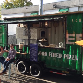 Oregon Wood Fired Pizza - Such friendly people! So glad we came here! - Pizza Near Me