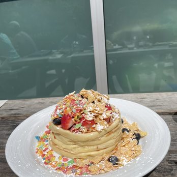 Scratch Kitchen - Milk n Cereal Pancakes - Breakfast & Brunch Near Me - Honolulu, Hawaii