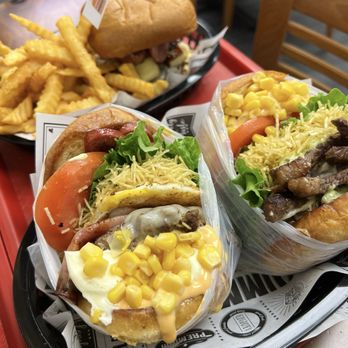Pedroca’s Burguer - IG: happyfoodietown - Brazilian Near Me - Lawndale, California Pedroca’s Burguer - IG: happyfoodietown - Brazilian Near Me - Lawndale, California