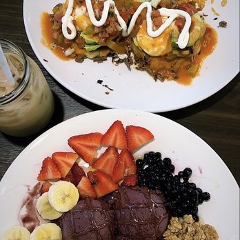 Broken Yolk Cafe - Açaí bowl & Benedict - Breakfast & Brunch Near Me - Spring, Texas Broken Yolk Cafe - Açaí bowl & Benedict - Breakfast & Brunch Near Me - Spring, Texas