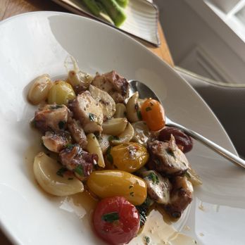 Limewood Bar & Restaurant - New American Near Me - Berkeley, California