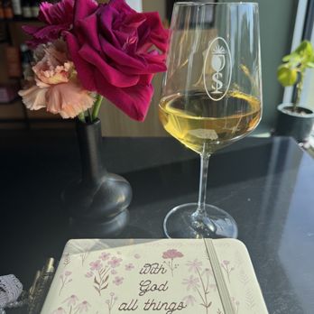 Solely Wine - Cute set up for a solo date - Venues & Event Spaces Near Me - Indianapolis, Indiana