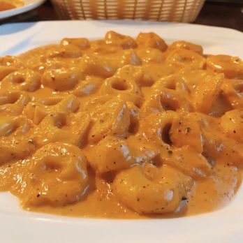 Napolis Italian Restaurant - Tortellini Alla Panna - Italian Near Me - Tahlequah, Oklahoma