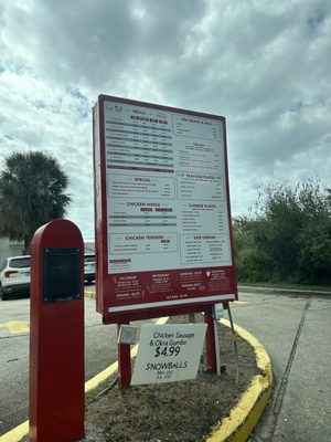 Louie’s Kitchen by null