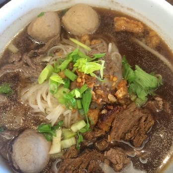 Bowl Thai - Boat noodles - Thai Near Me - Gardena, California