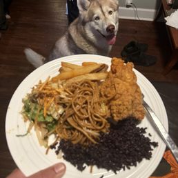 Fried Chicken, Spicy Peanut Coleslaw (Gluten Free & Vegan), Signature Garlic NoodlesNoodles Fried Chicken, Spicy Peanut Coleslaw (Gluten Free & Vegan), Signature Garlic NoodlesNoodles