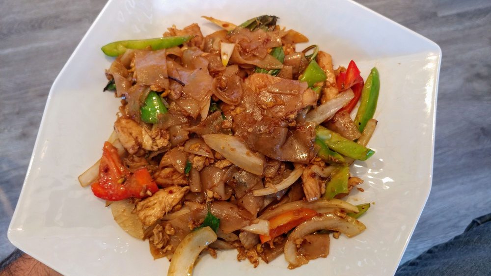 Hug Thai Express Order Food Online 19 Photos & 12 Reviews Thai