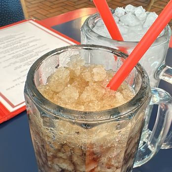 Rupe's Burgers - Crushed ice in ice cold mugs - Burgers Near Me - Blackfoot, Idaho Rupe's Burgers - Crushed ice in ice cold mugs - Burgers Near Me - Blackfoot, Idaho