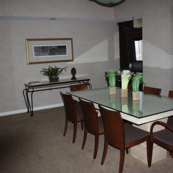 Hyatt Regency Phoenix - Dining table - Hotels Near Me - Phoenix, Arizona