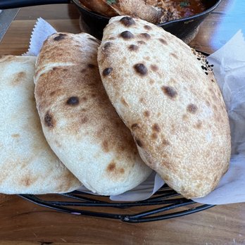 Ammatoli - Shakshuka and fresh bread - Mediterranean Near Me - Long Beach, California