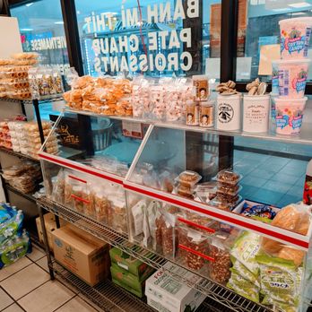 Alpha Bakery & Deli - Display Goods - Bakeries Near Me - Houston, Texas