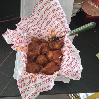Mad Chicken - Boneless Wings (Mango Habanero - Chicken Wings Near Me - Hollywood, Florida