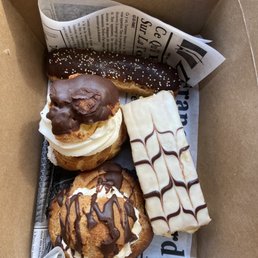 Eclair, Napoleon, two cream puffs