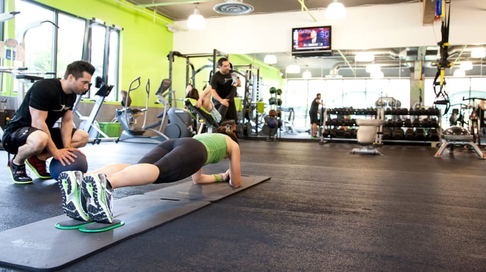 Renew Fitness Logo