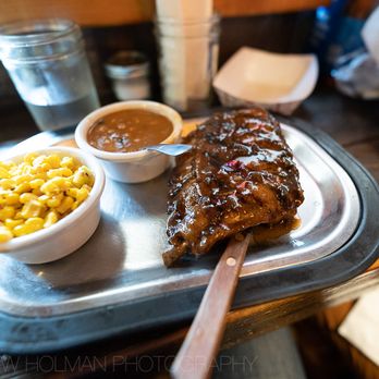Salmon Bake Restaurant - Sad ribs, grey meat with a clear corn syrup glaze - American Near Me - Seward, Alaska