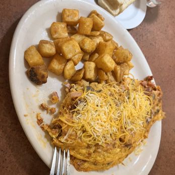 Ely's Restaurant - Meat Lovers Omelette - Breakfast & Brunch Near Me - Las Vegas, Nevada