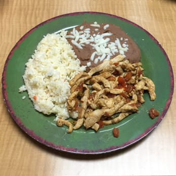 Anita's Cuisine - Chicken Fajita Lunch Platter (Tortillas Not Shown) - Mexican Near Me - Merriam, Kansas Anita's Cuisine - Chicken Fajita Lunch Platter (Tortillas Not Shown) - Mexican Near Me - Merriam, Kansas