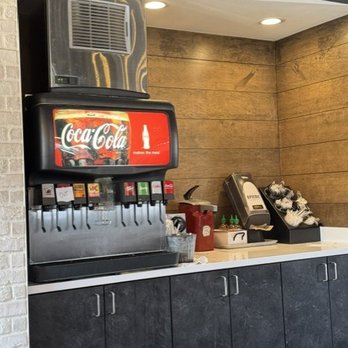 Spiedie and Rib Pit - soda machine - Barbeque Near Me - Binghamton, New York