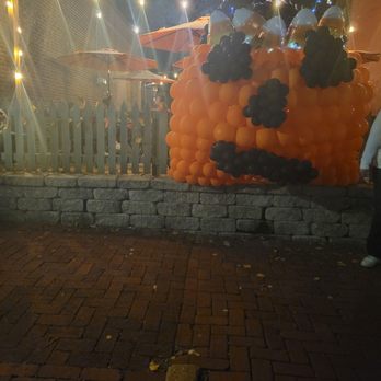Historic St. Charles Main Street - Balloon pumpkin - Local Flavor Near Me - Saint Charles, Missouri Historic St. Charles Main Street - Balloon pumpkin - Local Flavor Near Me - Saint Charles, Missouri