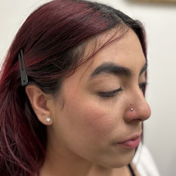 GigiLynx - Nose piercings with bright stud - Piercing Near Me - Daly City, California GigiLynx - Nose piercings with bright stud - Piercing Near Me - Daly City, California