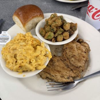 Big Time Diner - Grilled chicken - American Near Me - Mobile, Alabama Big Time Diner - Grilled chicken - American Near Me - Mobile, Alabama