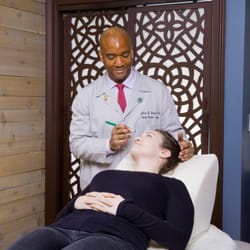 Julian Dixon, MD