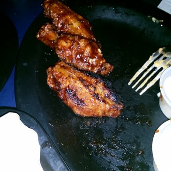 Elmo's - The worst wing of us - American Near Me - Getzville, New York