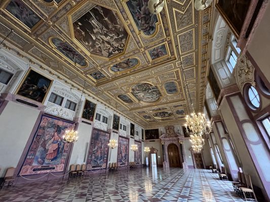 Residenz Museum by null
