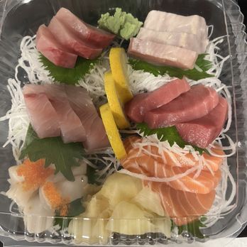 Sushi Heaven - Sashimi Deluxe - Sushi Bars Near Me - Saratoga, California Sushi Heaven - Sashimi Deluxe - Sushi Bars Near Me - Saratoga, California