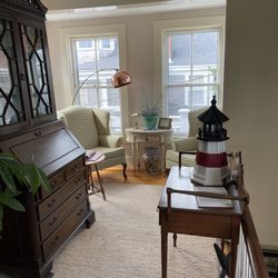 Cliff Lodge Bed & Breakfast - 2nd floor seating area