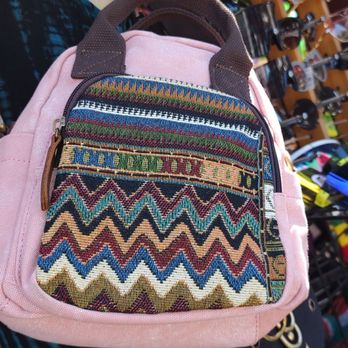 One Love King - Beautiful bags and purses - Traditional Clothing Near Me - Moreno Valley, California One Love King - Beautiful bags and purses - Traditional Clothing Near Me - Moreno Valley, California
