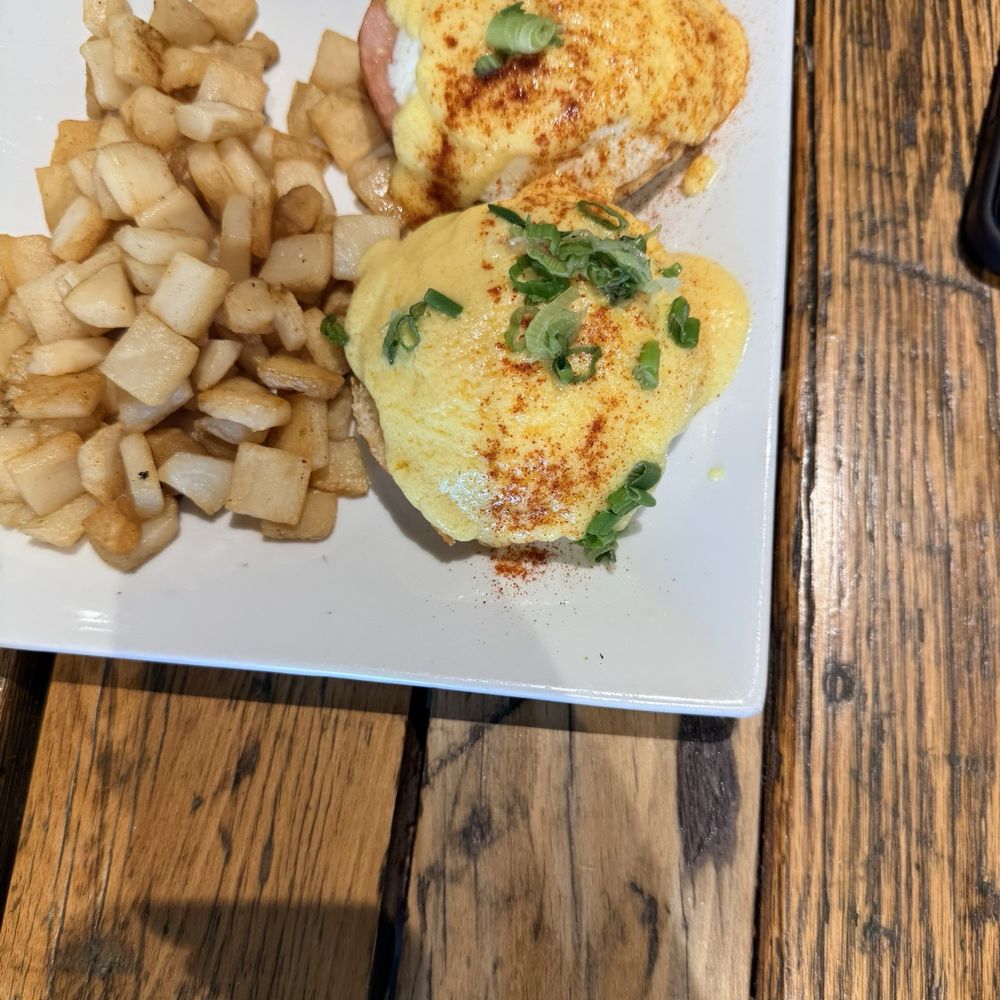 Eggs Benedict