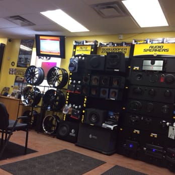 Tint World - Inside - Car Stereo Installation Near Me - Bensenville, Illinois
