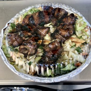 Chow Down LA - Barbecue Asian chicken salad. - Food Trucks Near Me Chow Down LA - Barbecue Asian chicken salad. - Food Trucks Near Me