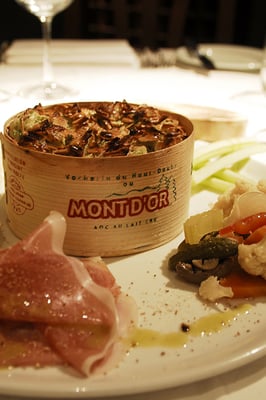 Le Vacherin by null