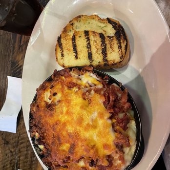 High Banks Tavern - Mac and cheese with bacon - American Near Me - Mount Morris, New York High Banks Tavern - Mac and cheese with bacon - American Near Me - Mount Morris, New York