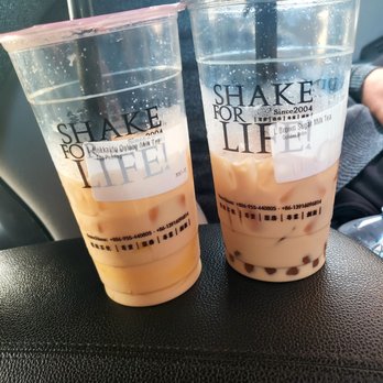 Ding Tea Costa Mesa - Hokkaido Milk Tea w/ Egg Pudding and Brown Sugar Milk Tea w/ Boba (or what's left of them!) - Bubble Tea Near Me - Costa Mesa, California