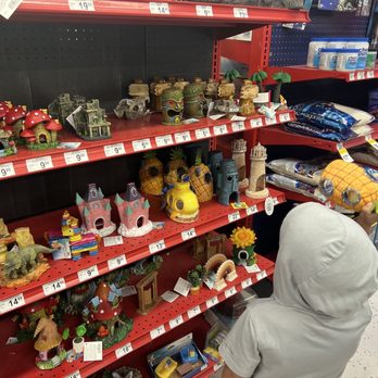 Petco - Pet Stores Near Me - Santa Fe, New Mexico