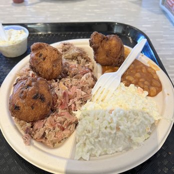 Little Pigs BBQ - BBQ combo plate minus fried chicken - Barbeque Near Me - Asheville, North Carolina Little Pigs BBQ - BBQ combo plate minus fried chicken - Barbeque Near Me - Asheville, North Carolina