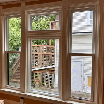 Royalty Windows & Siding - Windows Installation Near Me - Glenview, Illinois