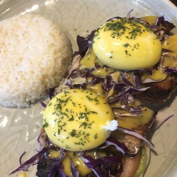Scratch Kitchen - SCRATCH BENEDICT - Breakfast & Brunch Near Me - Honolulu, Hawaii